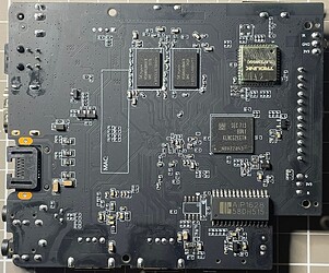 x96-m200_board-back